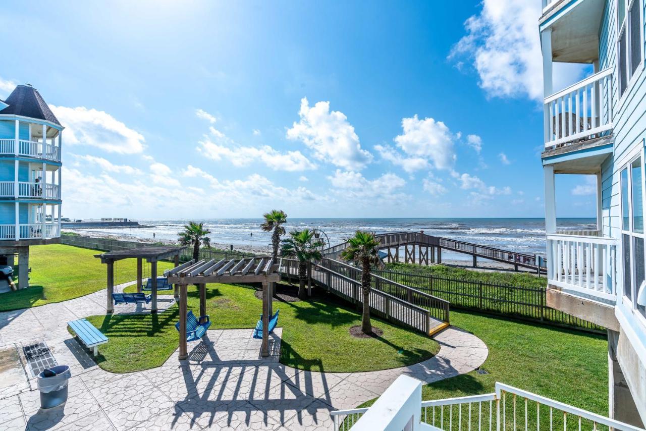 Octopus Gardens Private Boardwalk To The Beach Great Gulf Views Galveston Kültér fotó