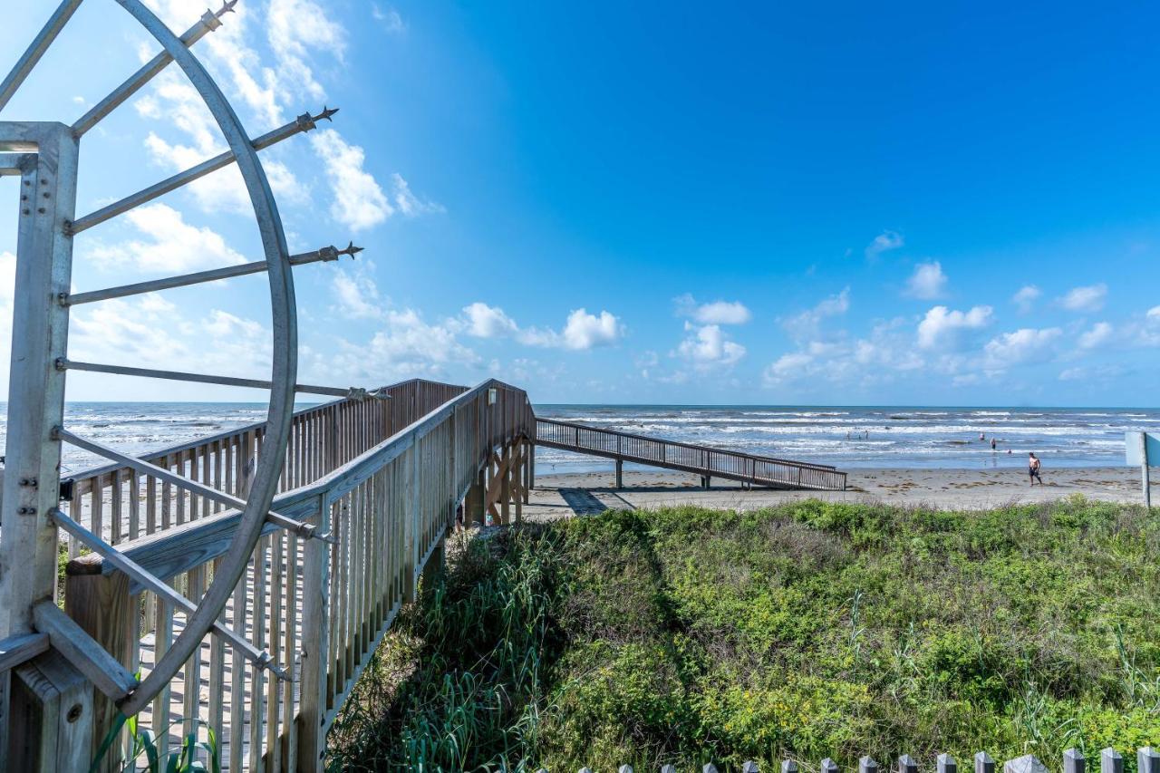 Octopus Gardens Private Boardwalk To The Beach Great Gulf Views Galveston Kültér fotó